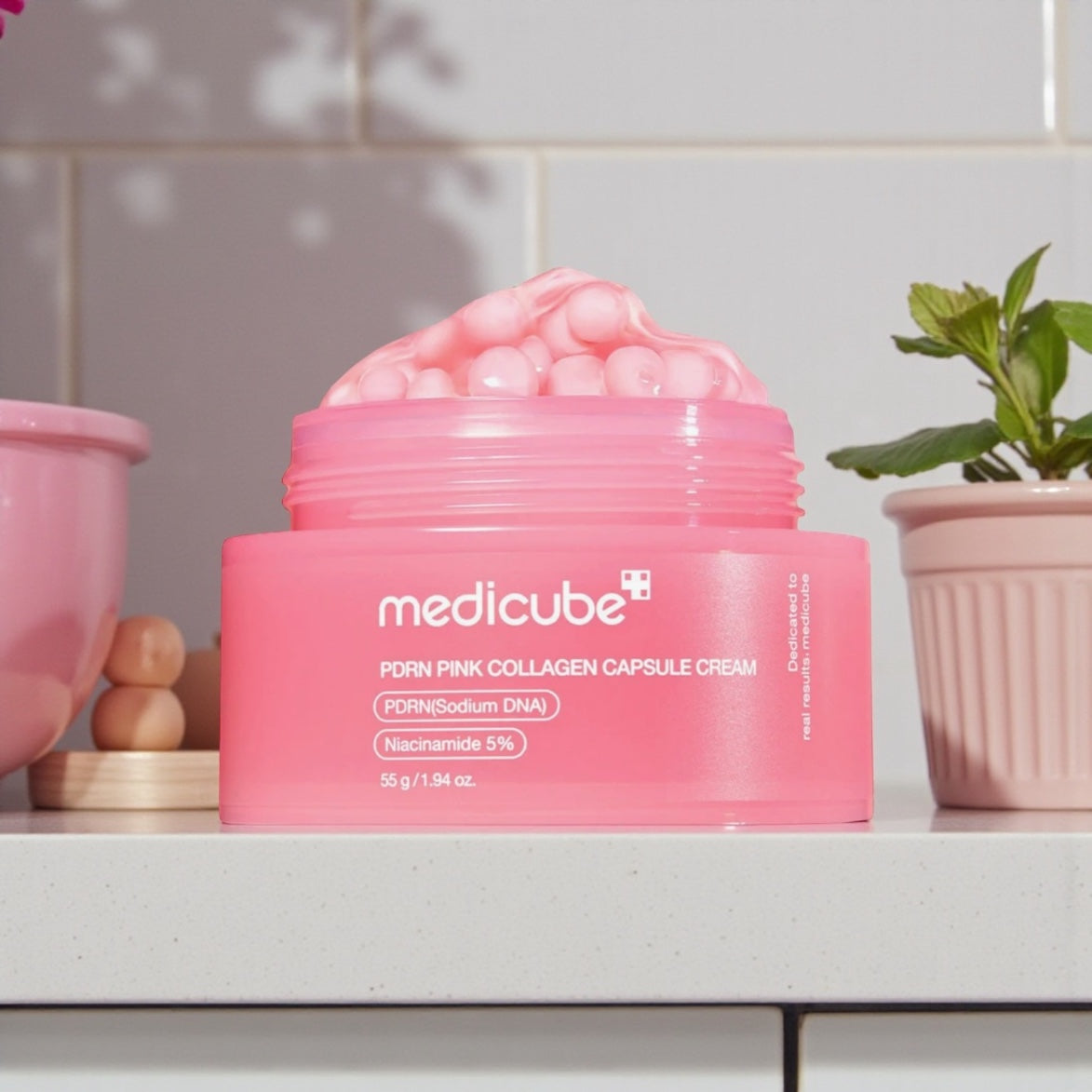 Crema de colágeno rosa Medicube PDRN (55 g)